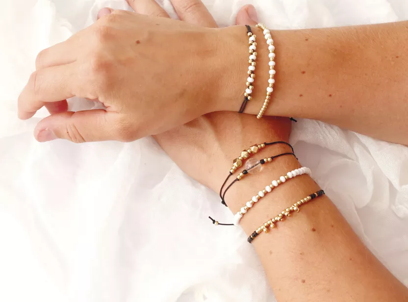 Kit bijoux - Nuits infinies sur lit d'étoiles (Or et noir)